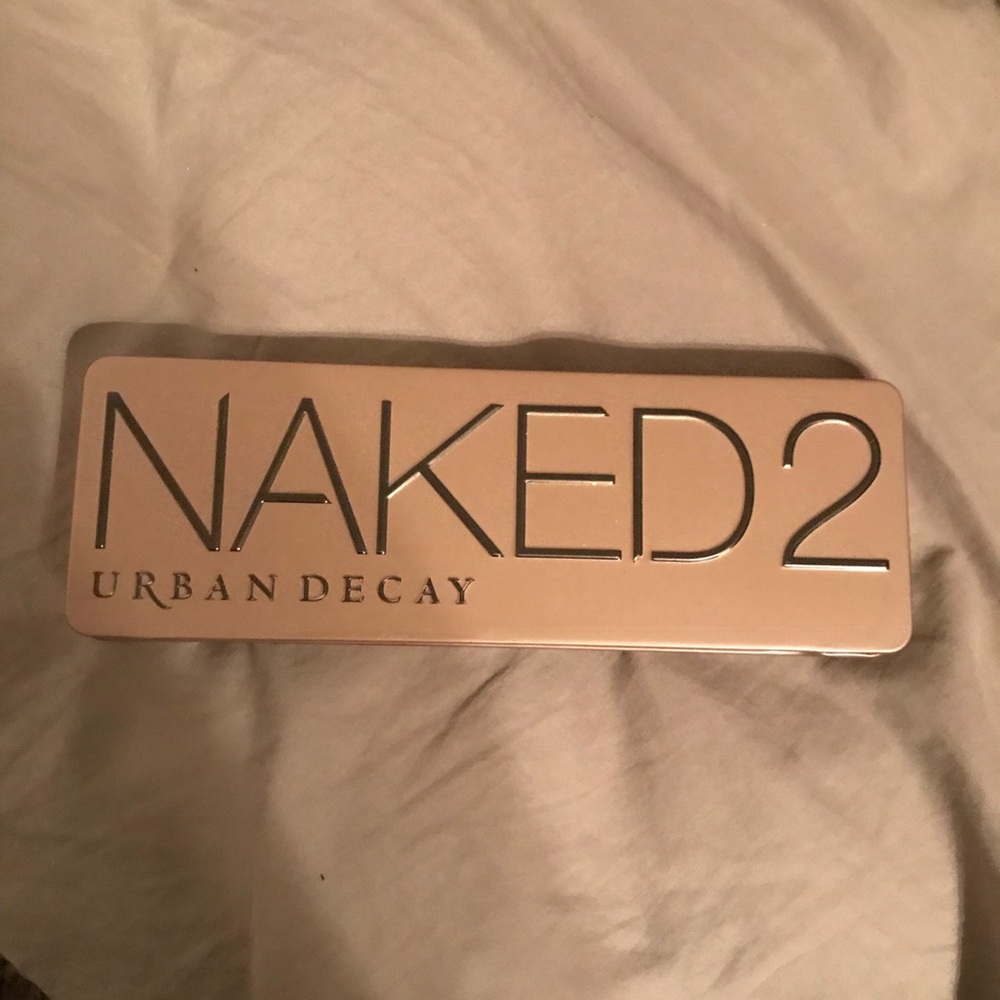 Naked 2 pallet
